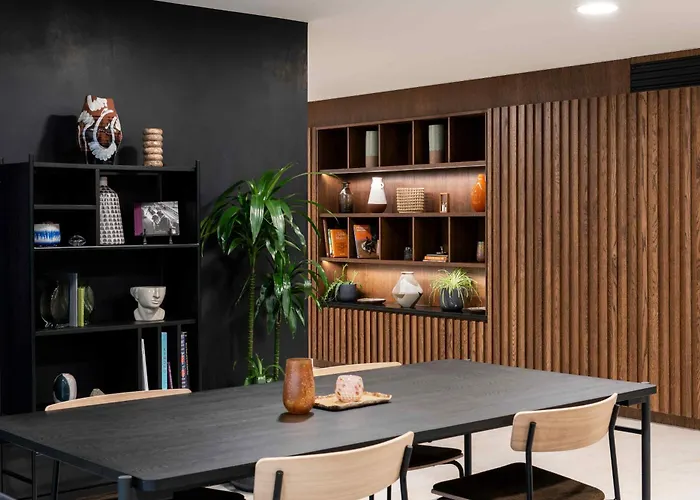 Cove Landmark Pinnacle Londra